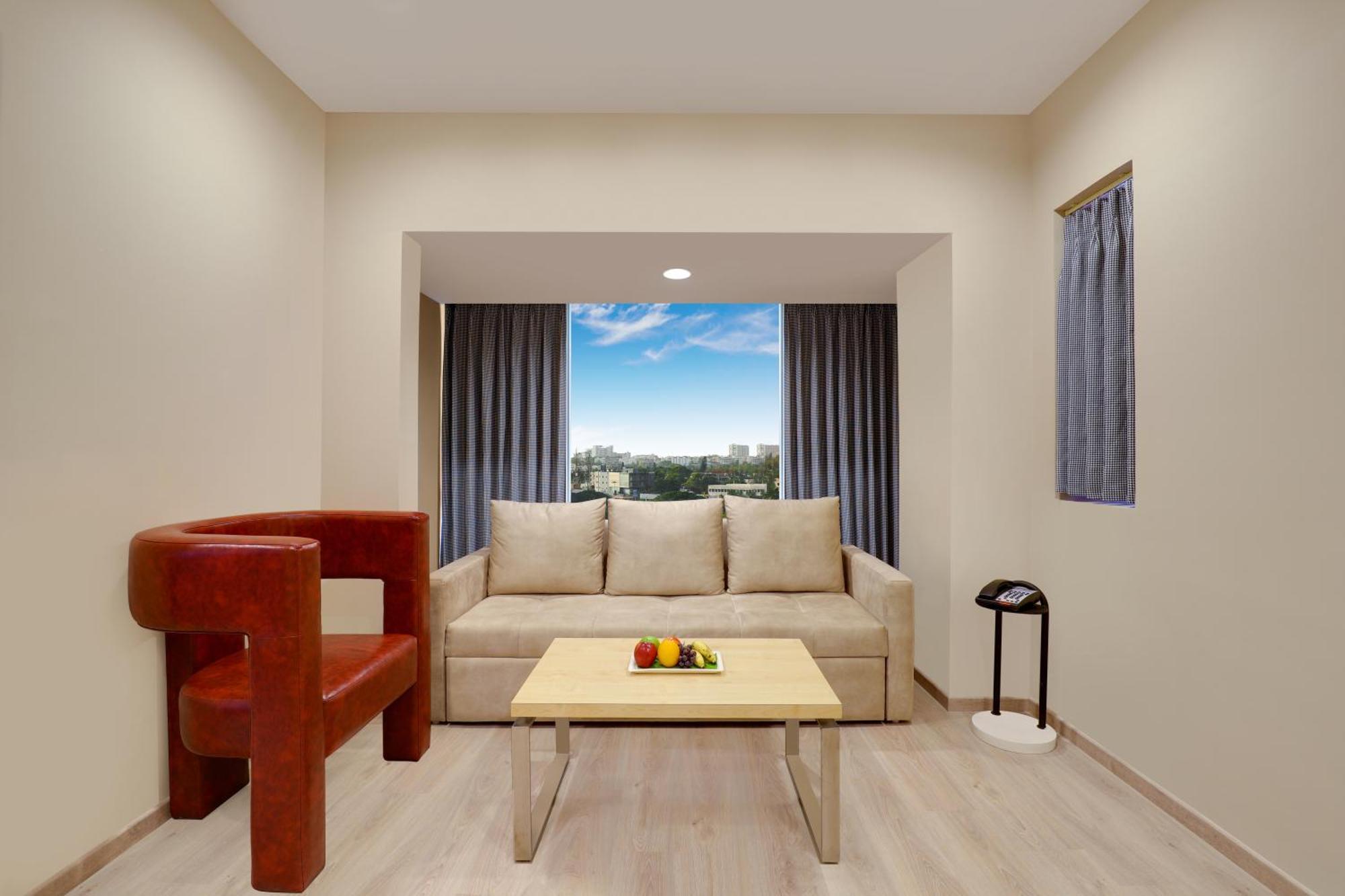 Lemon Tree Suites, Whitefield, Bengaluru Экстерьер фото