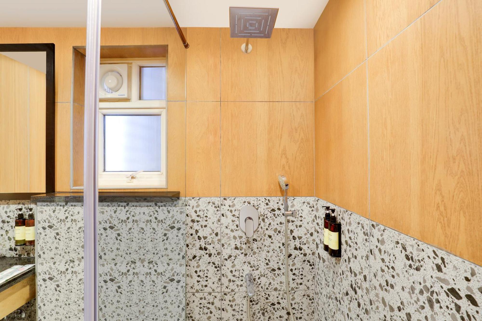 Lemon Tree Suites, Whitefield, Bengaluru Экстерьер фото