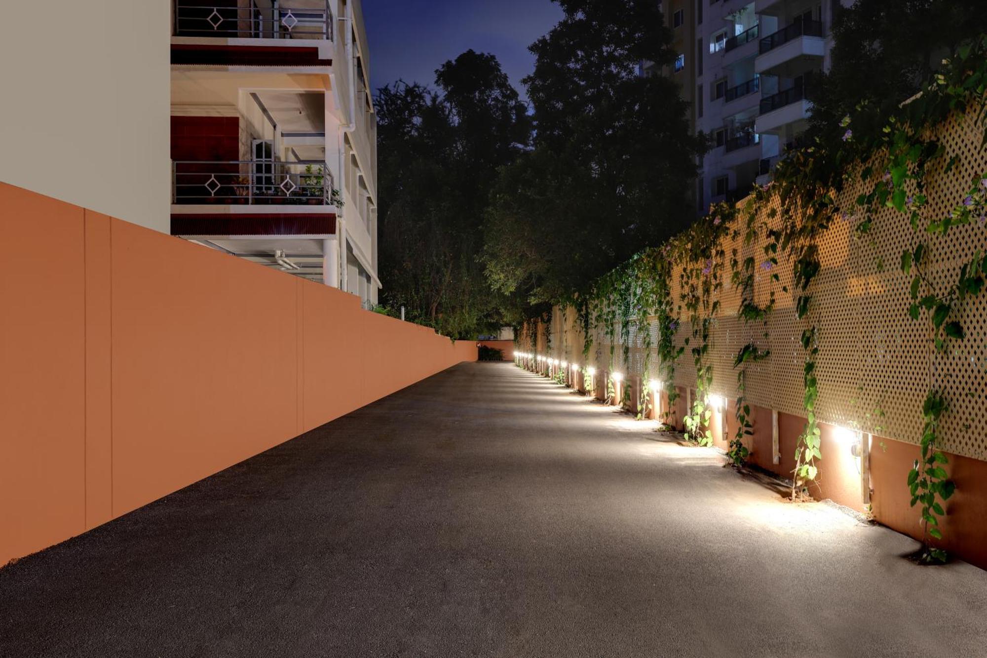 Lemon Tree Suites, Whitefield, Bengaluru Экстерьер фото